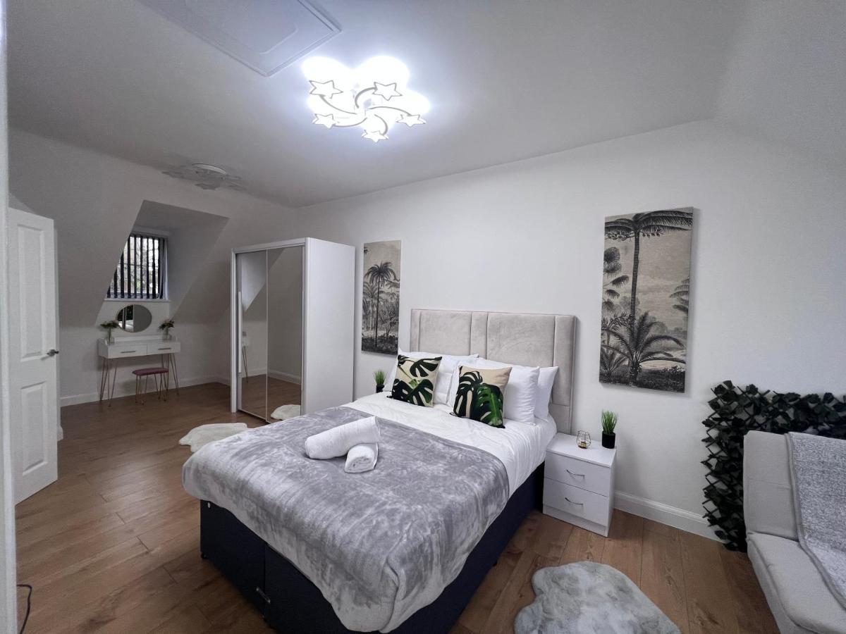 Luxury Birmingham City Centre Palace 외부 사진